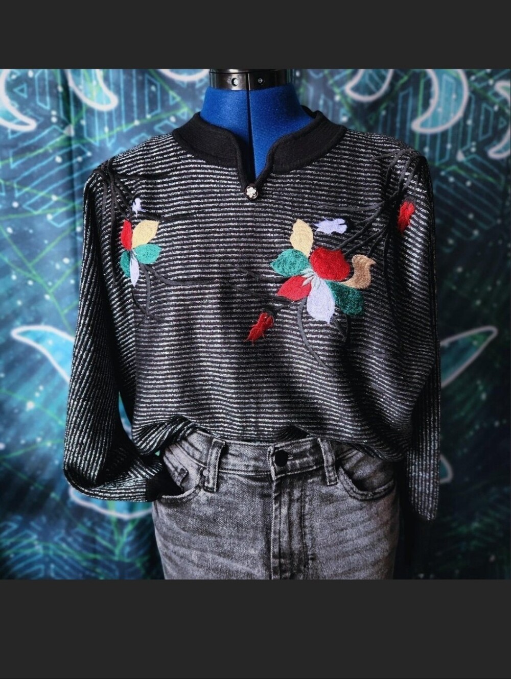 Vintage 80s Metallic Floral Knit Pullover Sweater — Made in Korea